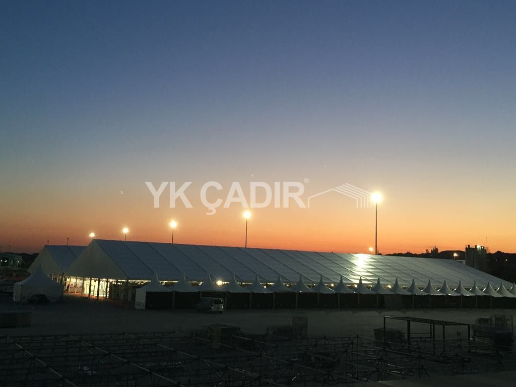 50'ik Hi-Tech Çadırlar